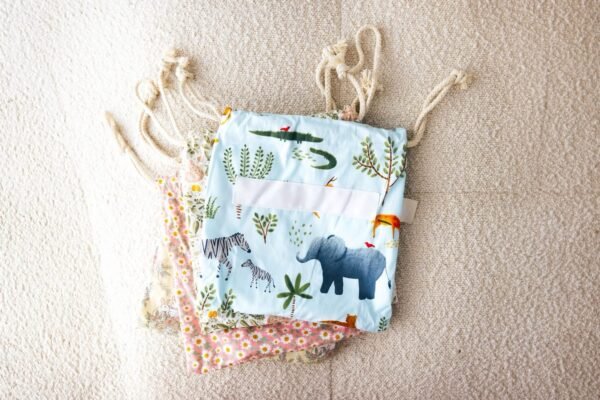 Safari Sheet Set & matching bag